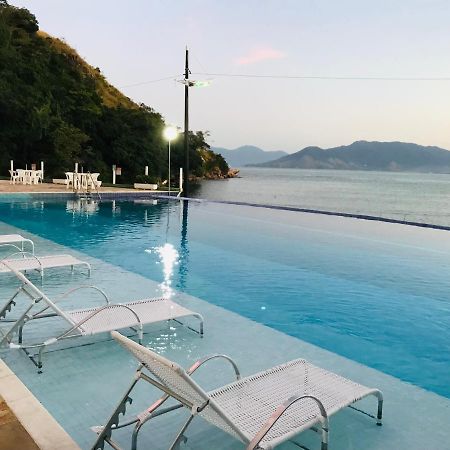 Apartamento Pe Na Areia Frente Para O Mar E Piscina Na Prainha Карагуататуба Экстерьер фото